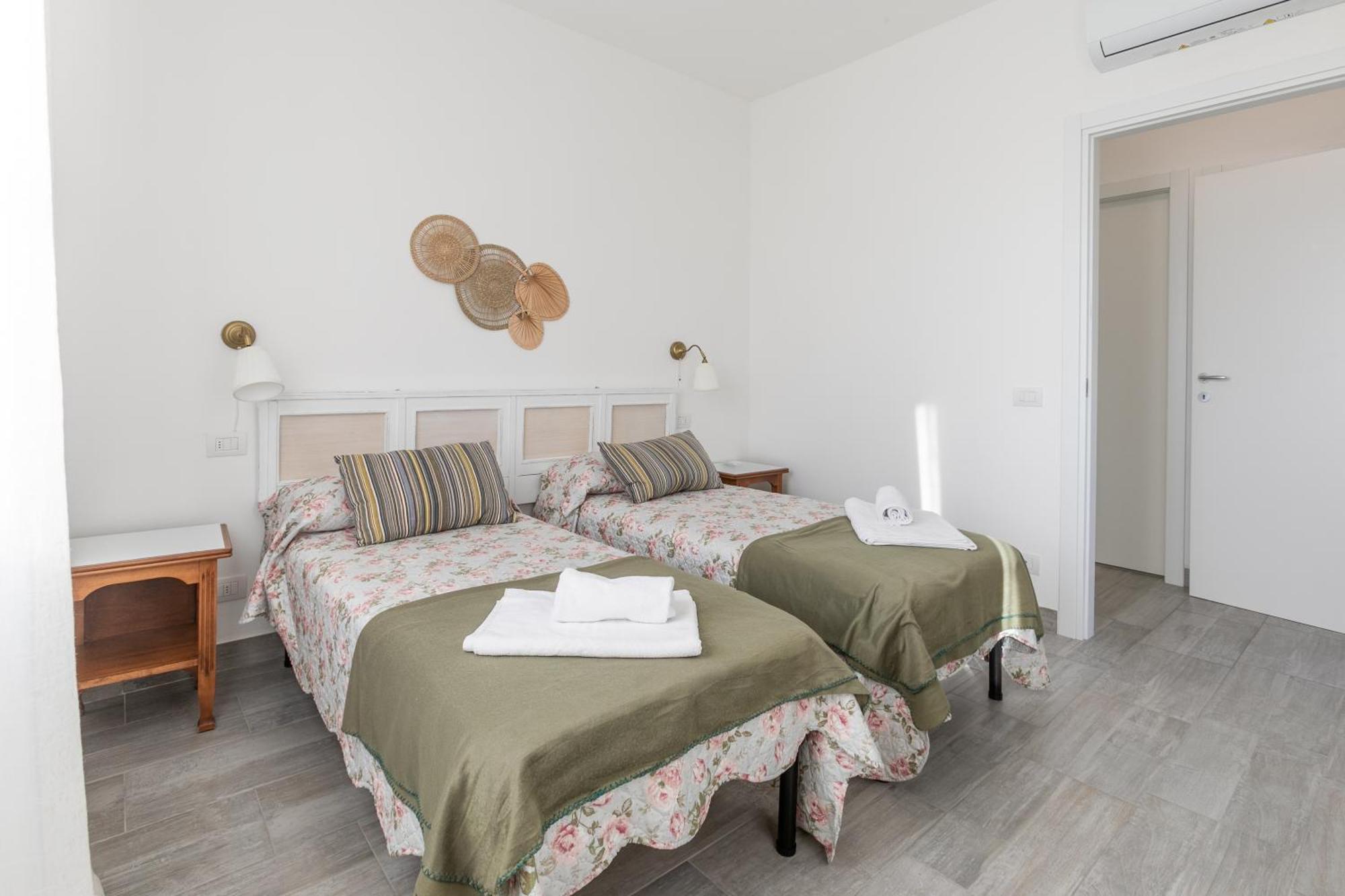 Apartamento Bed Gold Castelnuovo del Garda Exterior foto